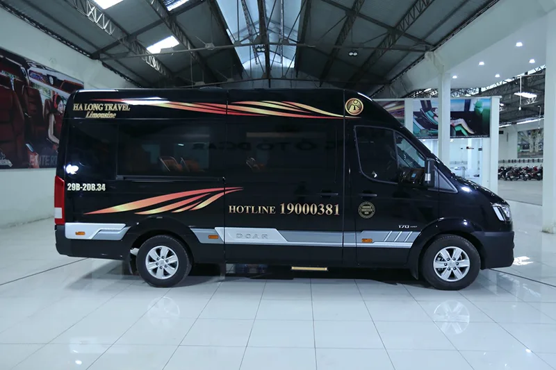 Chất lượng xe của Hạ Long Travel Limousine đảm bảo, an toàn