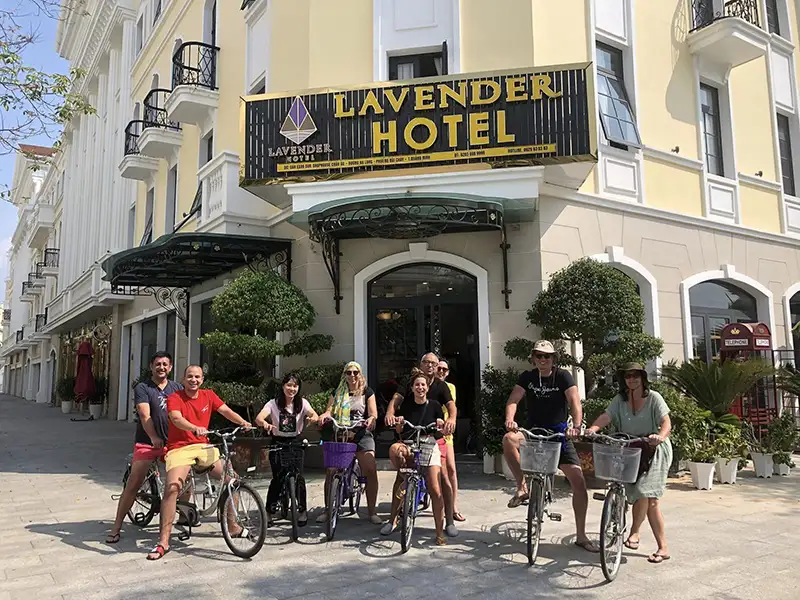 Du khách tại Hạ Long Lavender Hotel